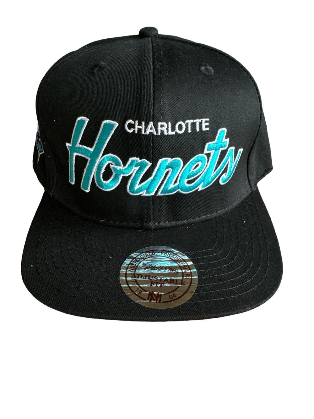 Charlotte Hornets 90s Style Script Mitchell & Ness Black Snapback Hat - Picture 1 of 5